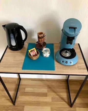 Appartement Accès Direct à La Gare, Quartier Très Calme. *