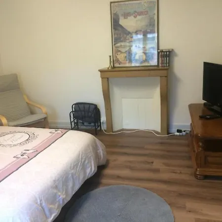 Appartement Accès Direct à La Gare, Quartier Très Calme.